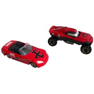 Mattel Hot Wheels and Maisto Lot of 2 Marvel Series Diecast Cars